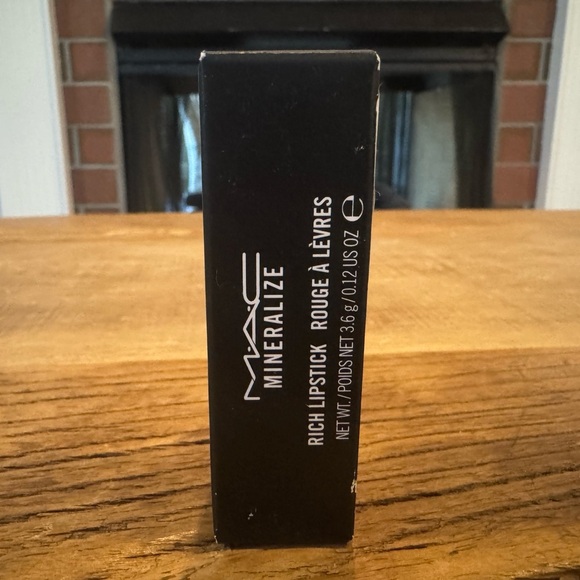 NEW IN BOX MAC Mineralize Rich Lipstick ~ Good Taste Pink - Picture 3 of 8